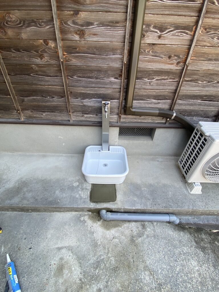 水回りのストレスを解消!デザインと機能性を両立した外水栓リフォーム