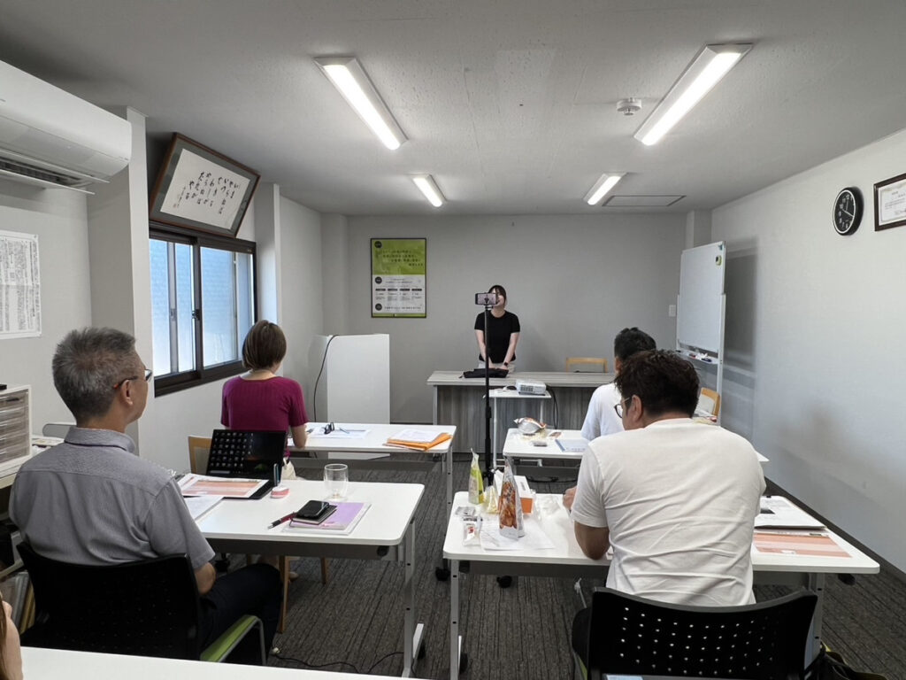 4ヶ月にわたる営業研修の集大成「ロープレ大会」