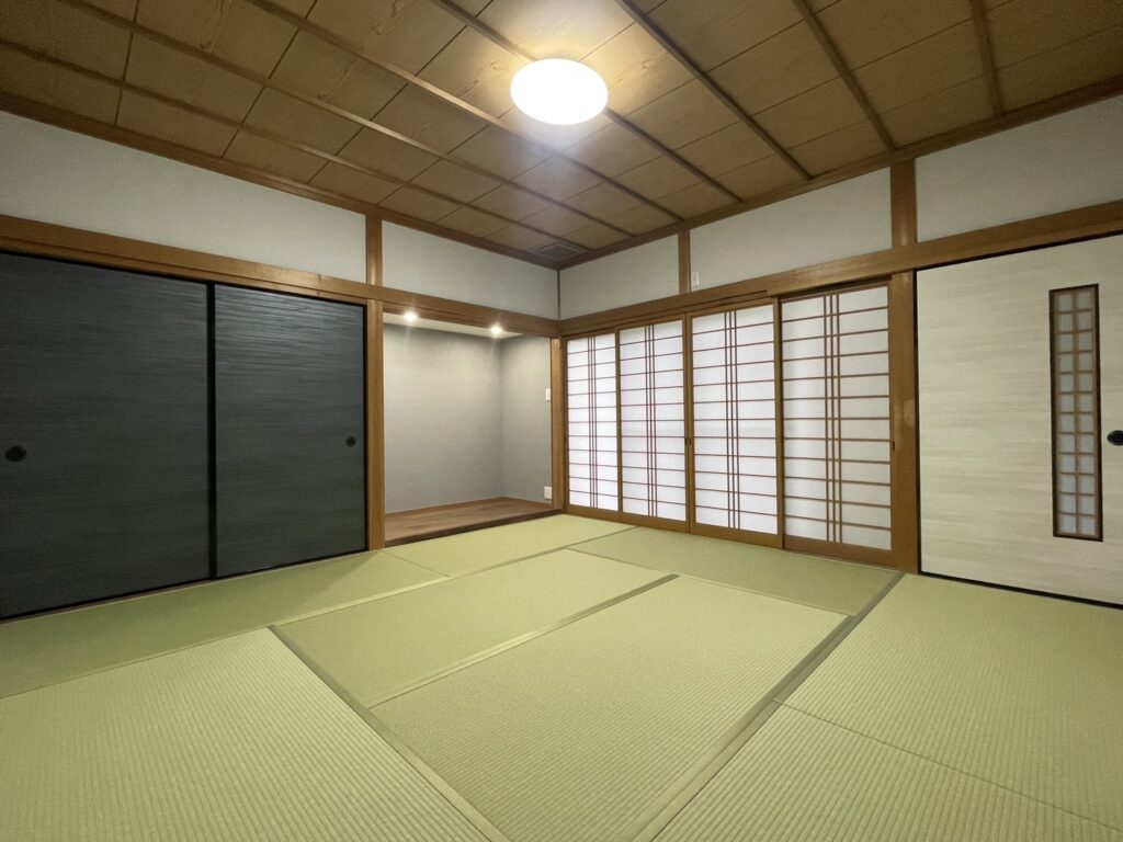 明るく清潔感のある和室へ
