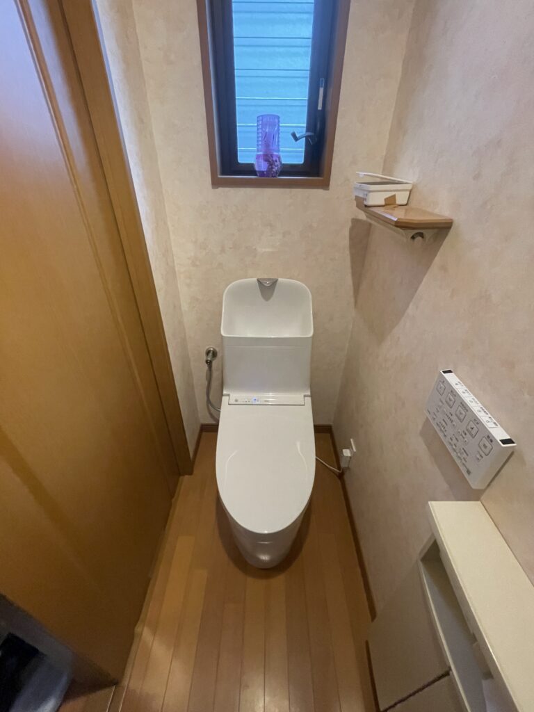 トイレのポタポタ水漏れを解消！約20年使ったトイレを快適な最新設備へ